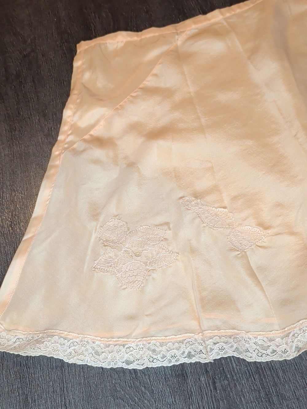 Antique 1920s 30s Tap Pants Peach French Knickers Side Button Art Deco - Picture 3 of 16